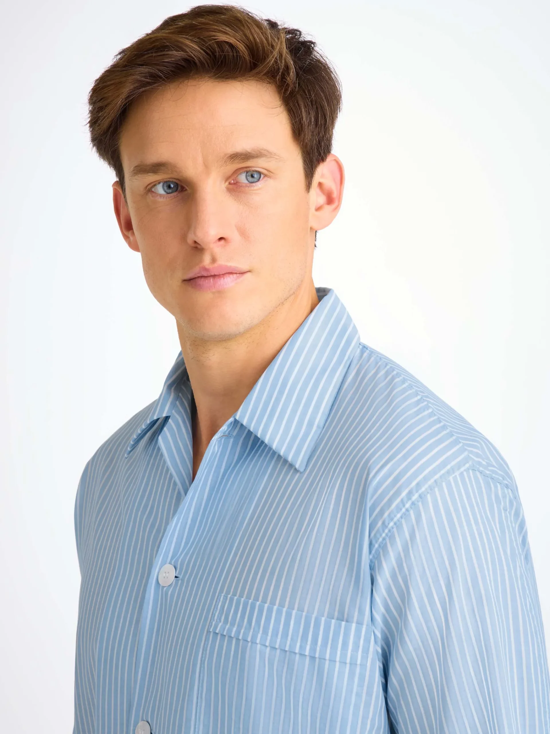 classic-fit-pyjamas-RFqTQBLP-1.webp Derek Rose Lightweight Pyjamas|View All>Classic Fit Pyjamas Light Blue