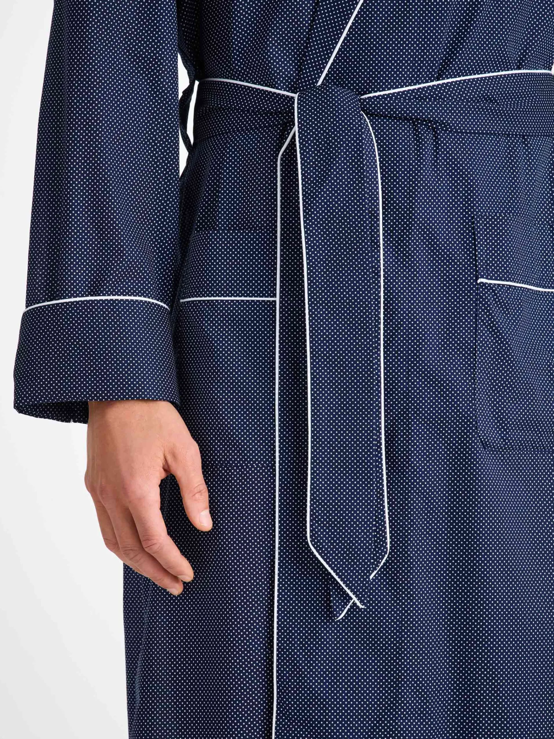 dressing-gown-otYDTazW-4.webp Derek Rose Dressing Gowns|View All>Dressing Gown Navy Blue