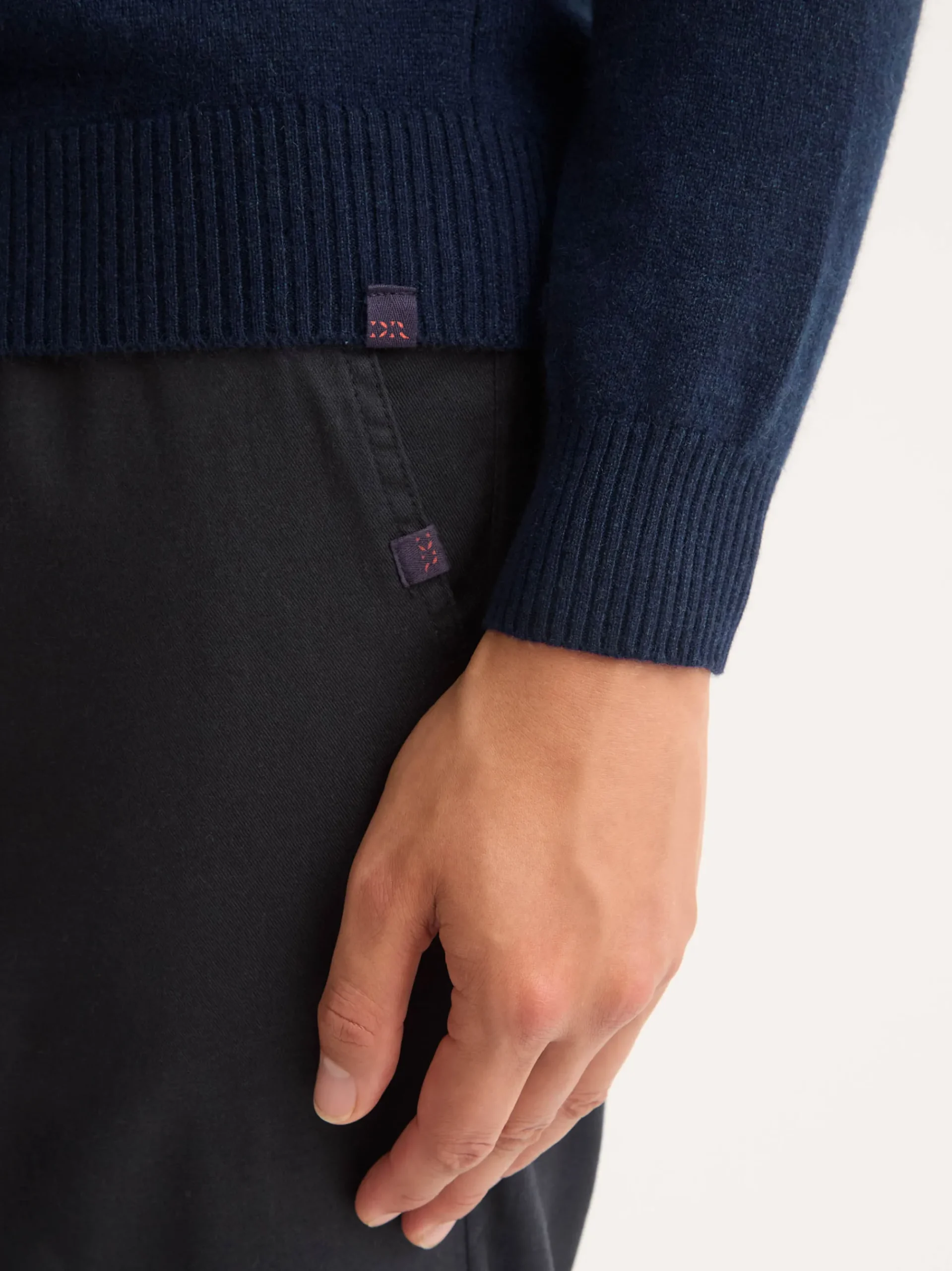 half-zip-sweater-PrzBnyCh-5.webp Derek Rose Sweaters|View All>Half-Zip Sweater Navy Blue