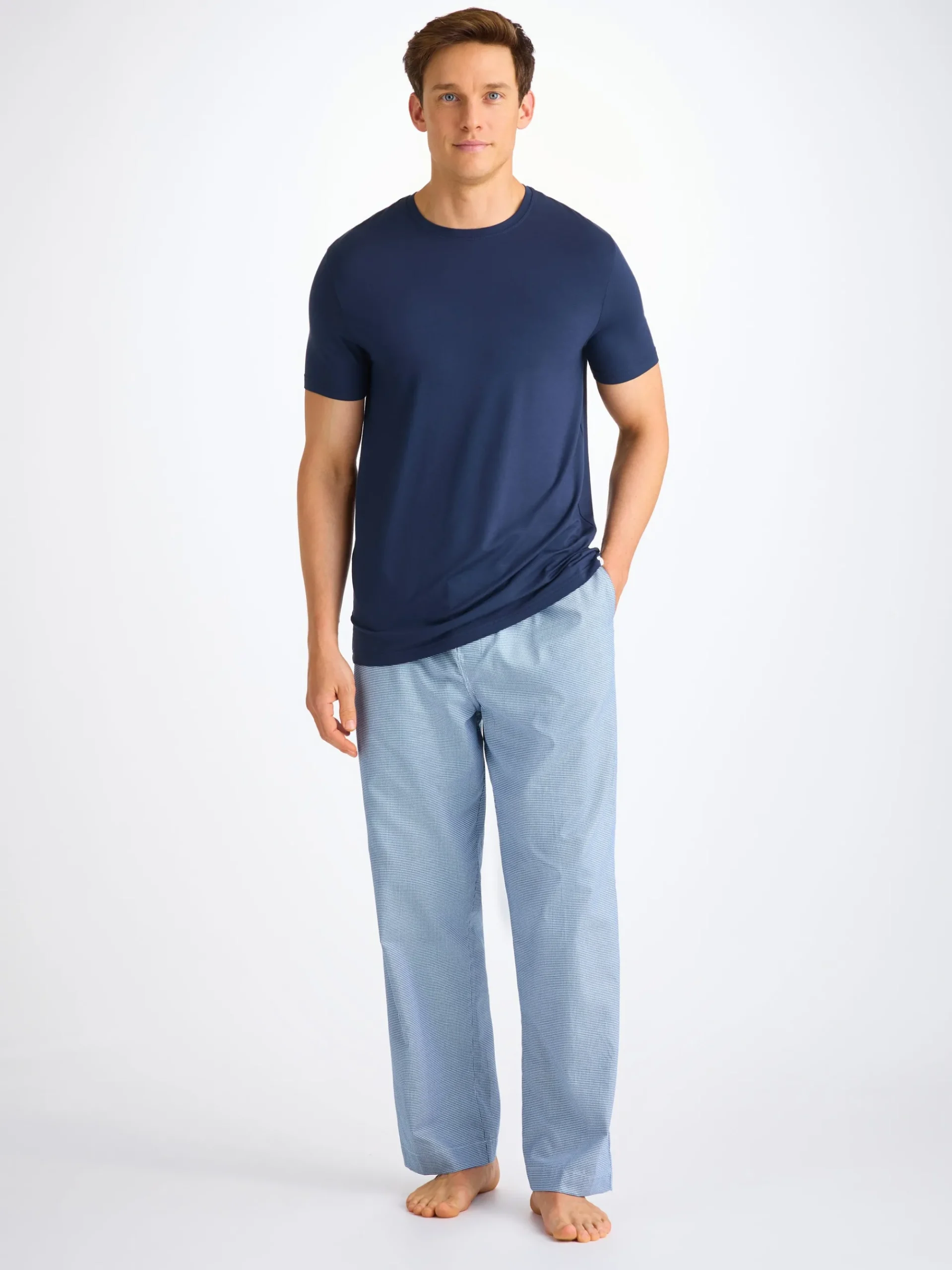 lounge-trousers-ebxZVujo-2.webp Derek Rose Lounge Trousers & Shorts|View All>Lounge Trousers Navy Blue