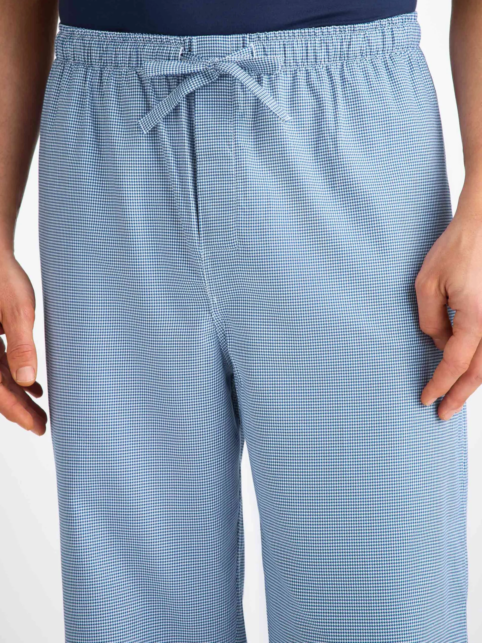 lounge-trousers-ebxZVujo-4.webp Derek Rose Lounge Trousers & Shorts|View All>Lounge Trousers Navy Blue