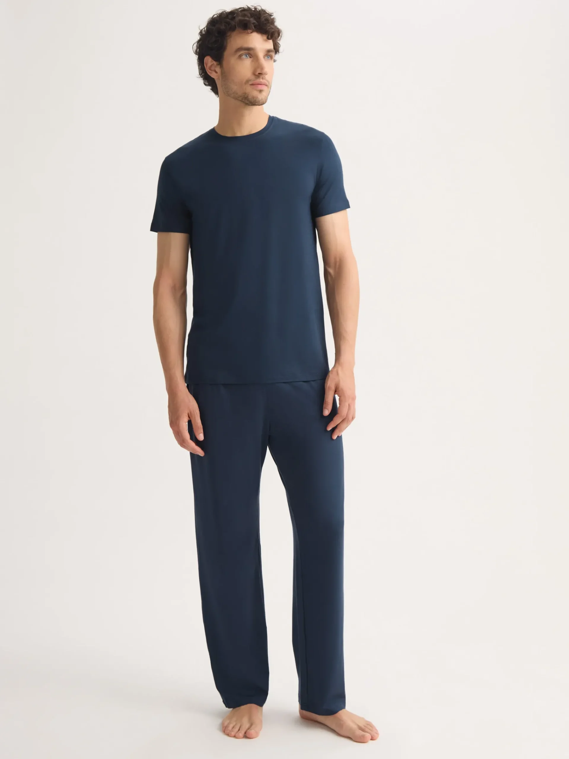 lounge-trousers-tzJVBiHZ-1.webp Derek Rose Lounge Trousers & Shorts|View All>Lounge Trousers Navy Blue