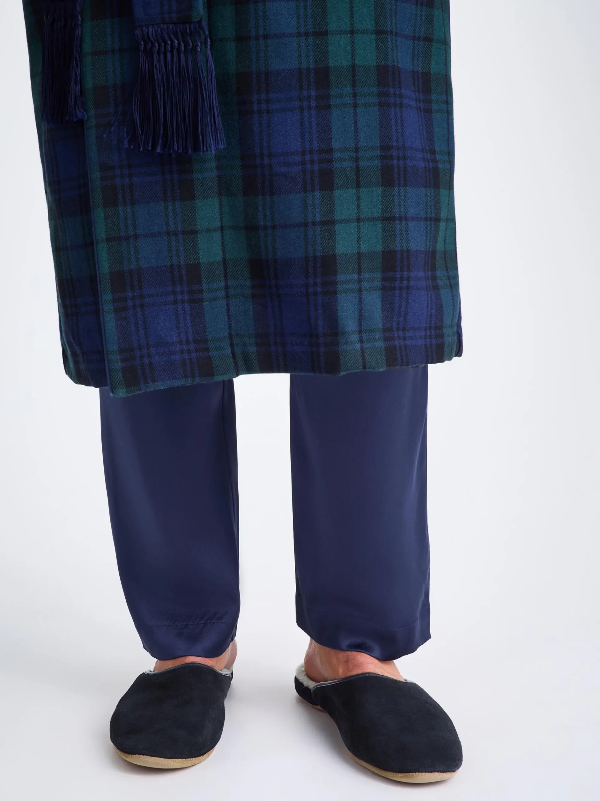 mule-slippers-RiBvoKKG-4.webp Derek Rose View All|View All>Mule Slippers Navy Blue