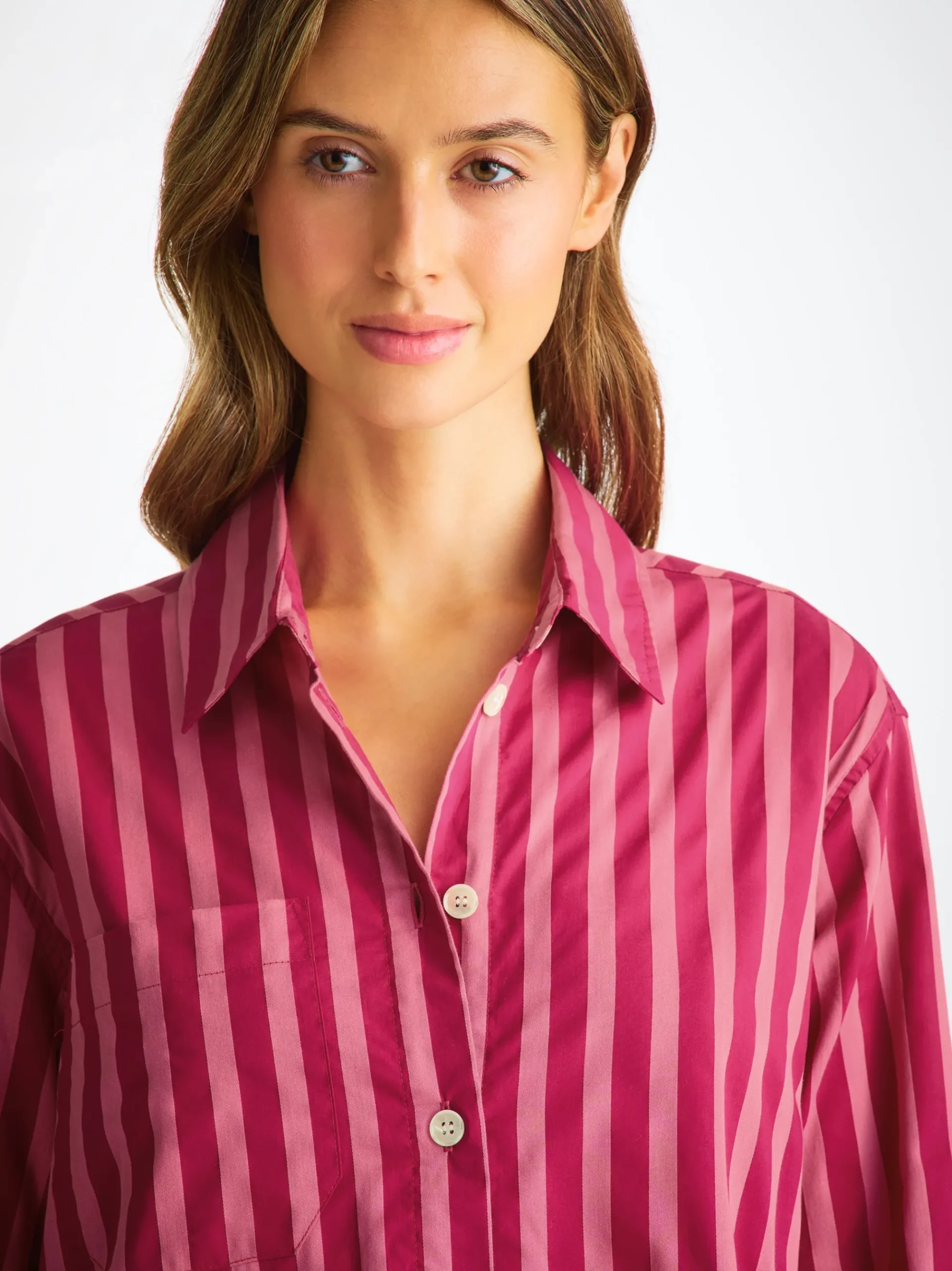 nightshirt-uvZULvvQ-3.webp Derek Rose Lightweight Pyjamas|View All>Nightshirt Pink