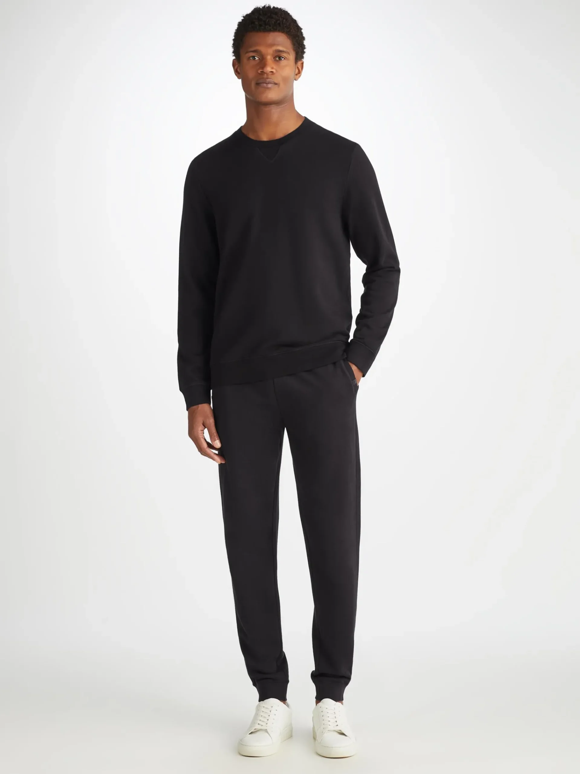 sweatshirt-and-sweatpants-set-nxpRDncJ-0.webp Derek Rose Sets|View All>Sweatshirt And Sweatpants Set Black