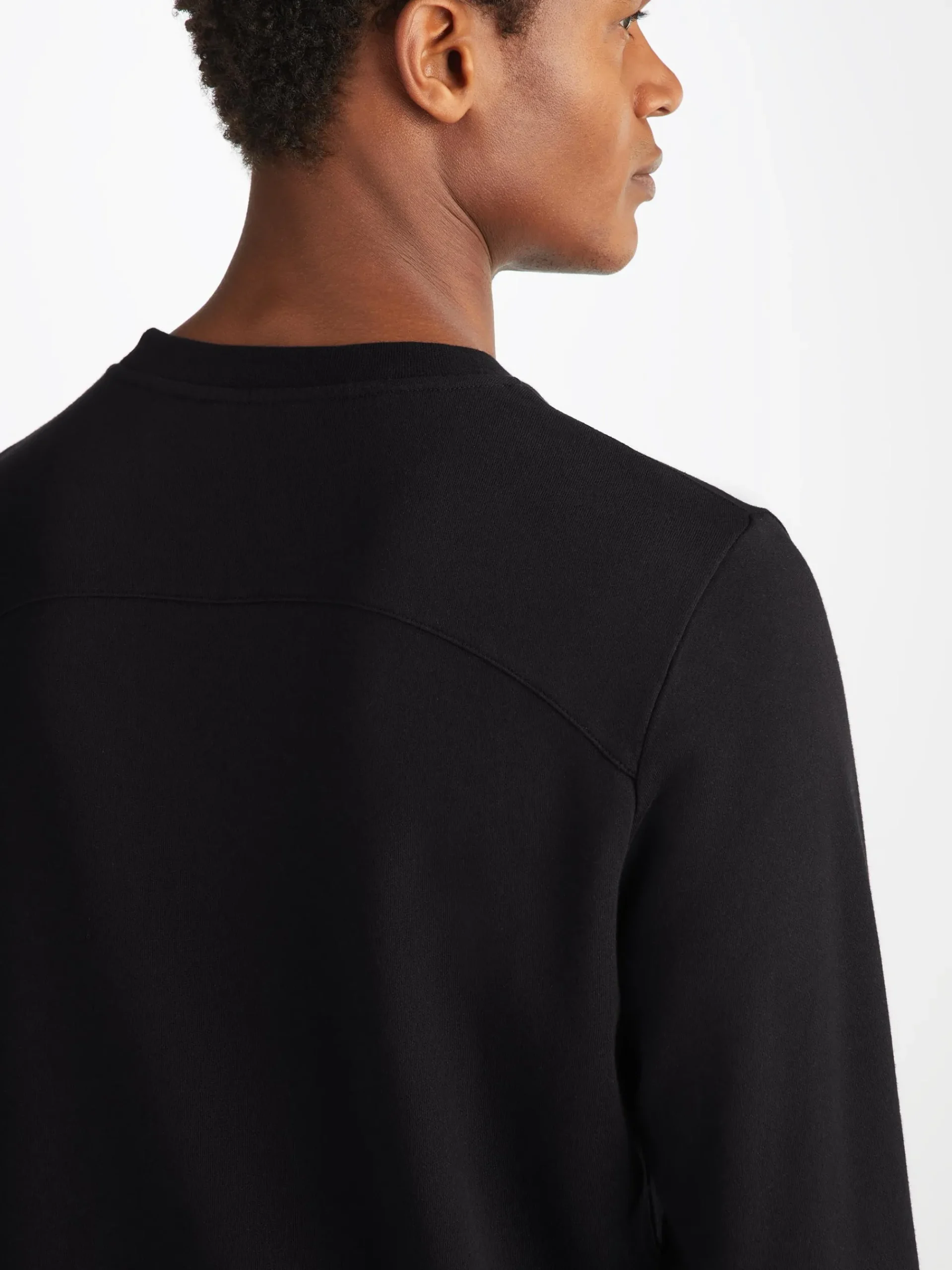 sweatshirt-and-sweatpants-set-nxpRDncJ-4.webp Derek Rose Sets|View All>Sweatshirt And Sweatpants Set Black