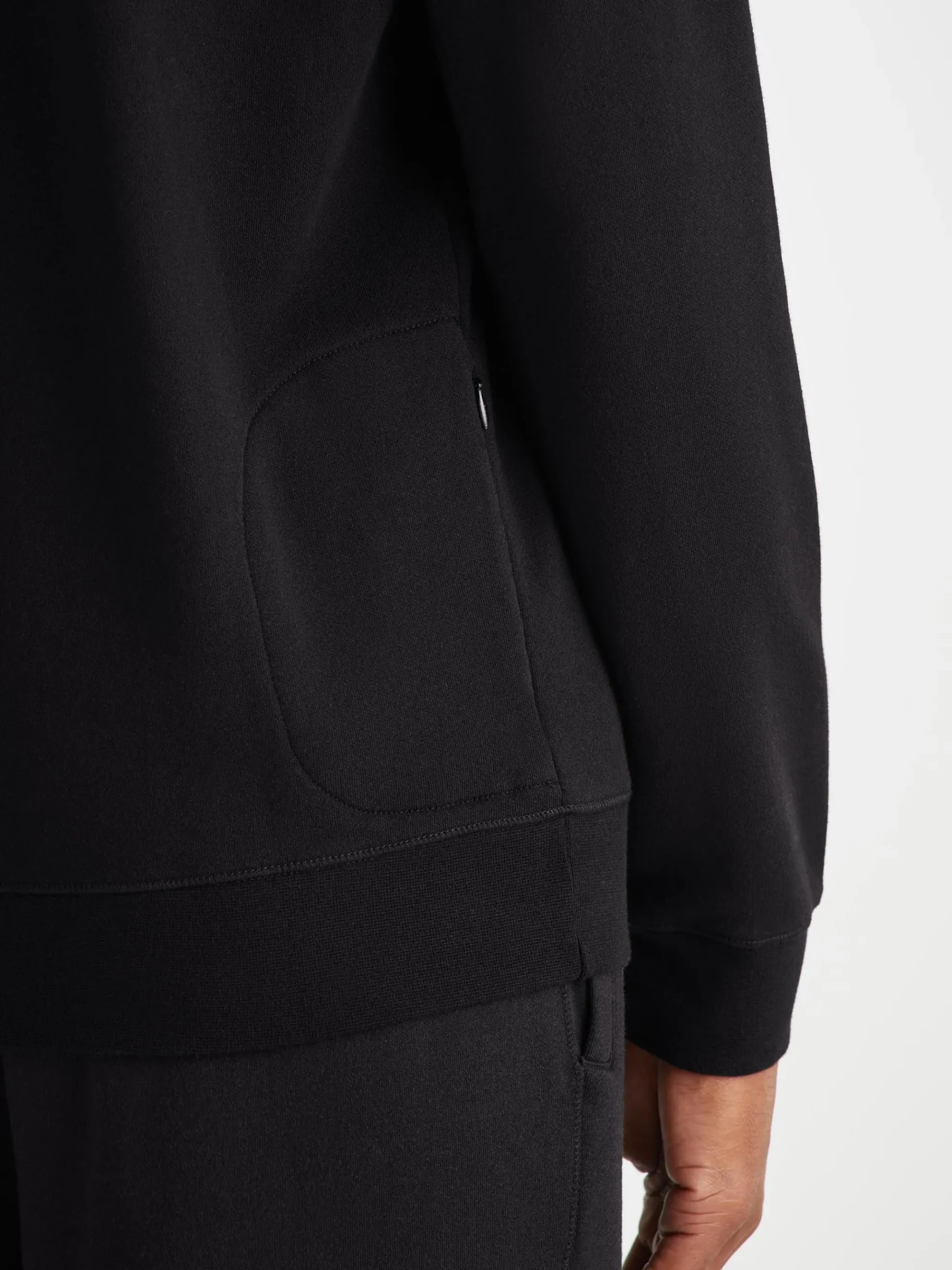 sweatshirt-and-sweatpants-set-nxpRDncJ-5.webp Derek Rose Sets|View All>Sweatshirt And Sweatpants Set Black