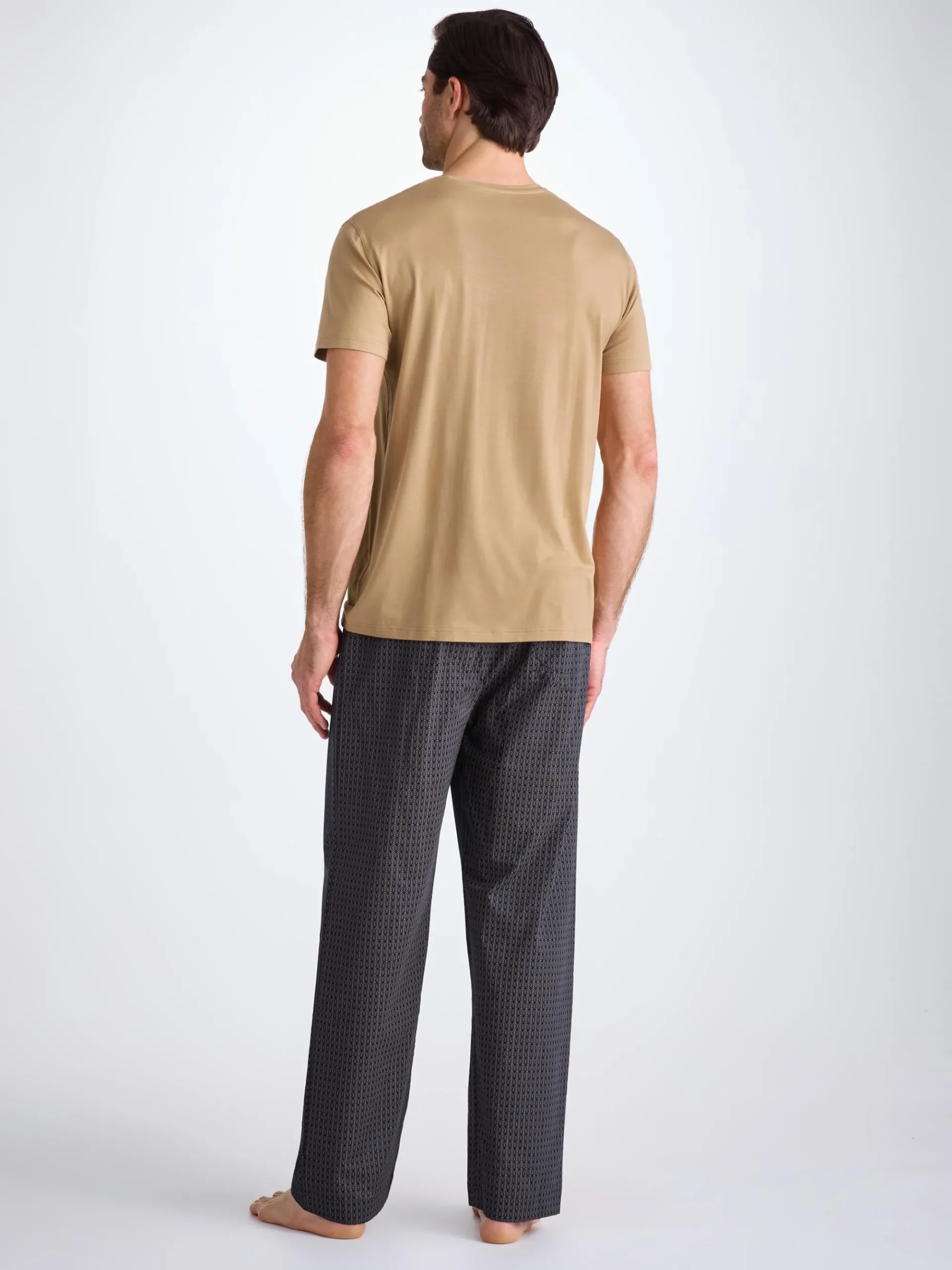 t-shirt-YRThmSuC-3.webp Derek Rose Crew Neck T-Shirts|View All>T-Shirt Camel