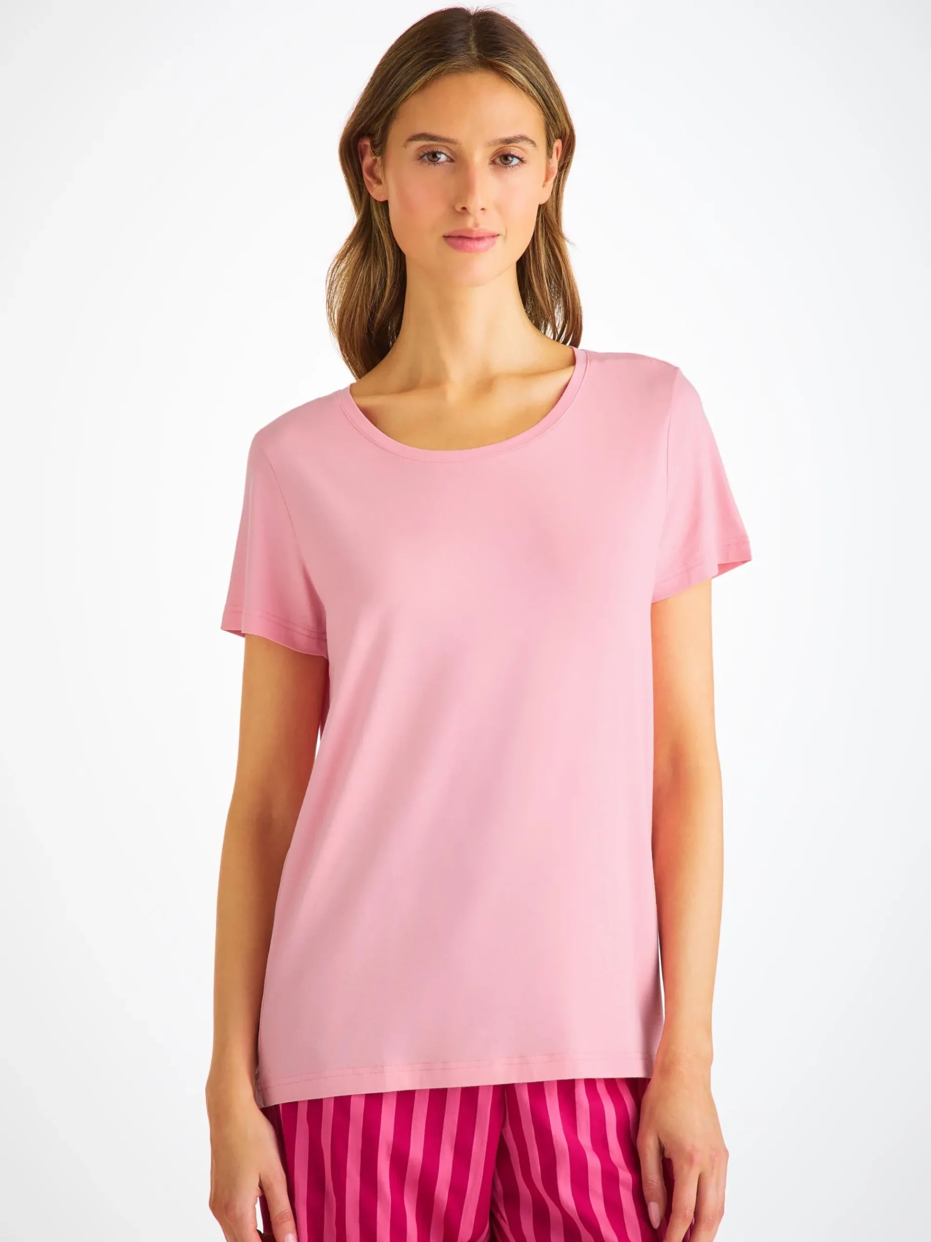 t-shirt-iOFuJdDi-2.webp Derek Rose Crew Neck T-Shirts|View All>T-Shirt Ballet Pink