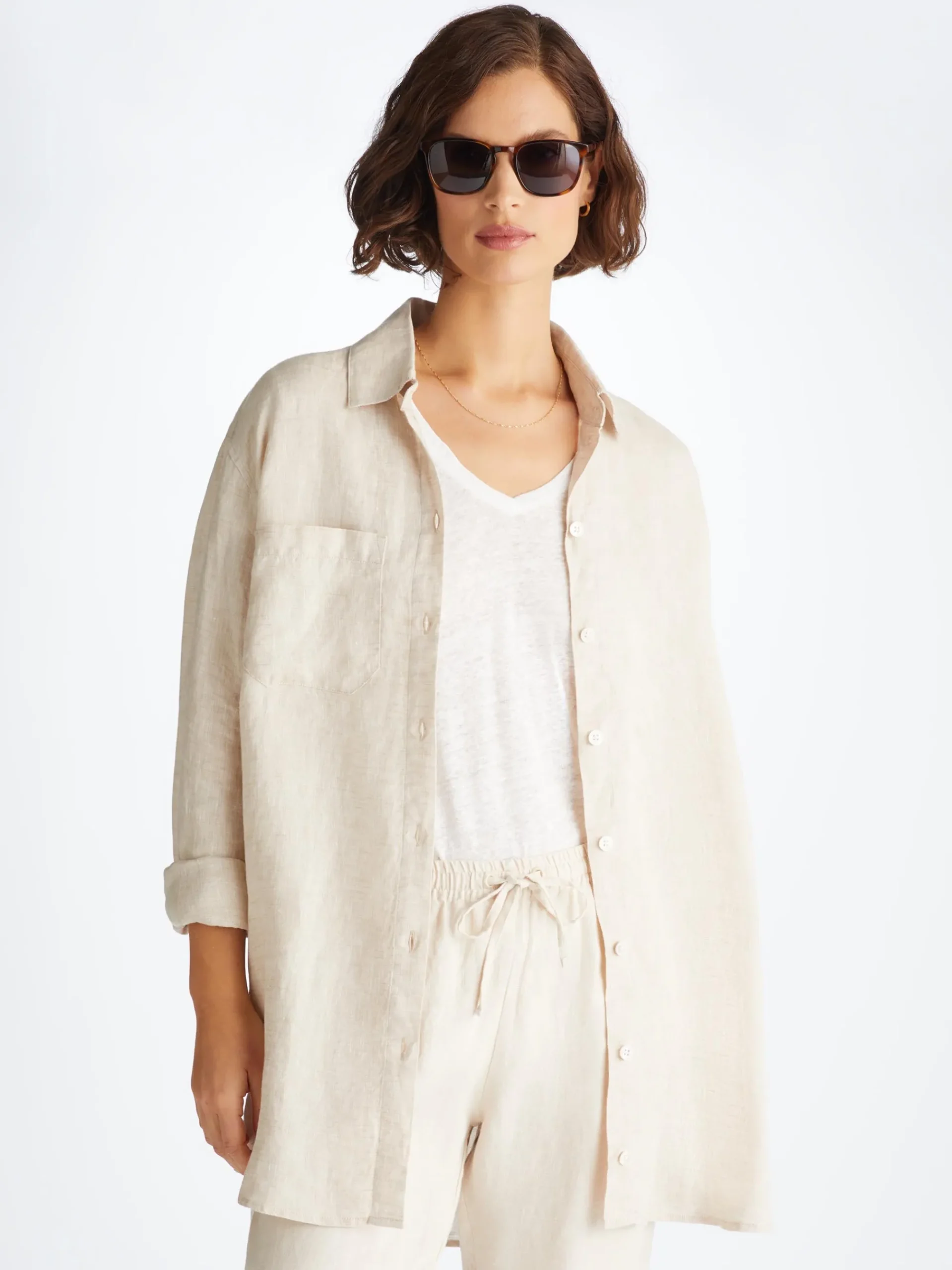 trousers-mMjDLmXt-6.webp Derek Rose Resort Wear|View All>Trousers Sand