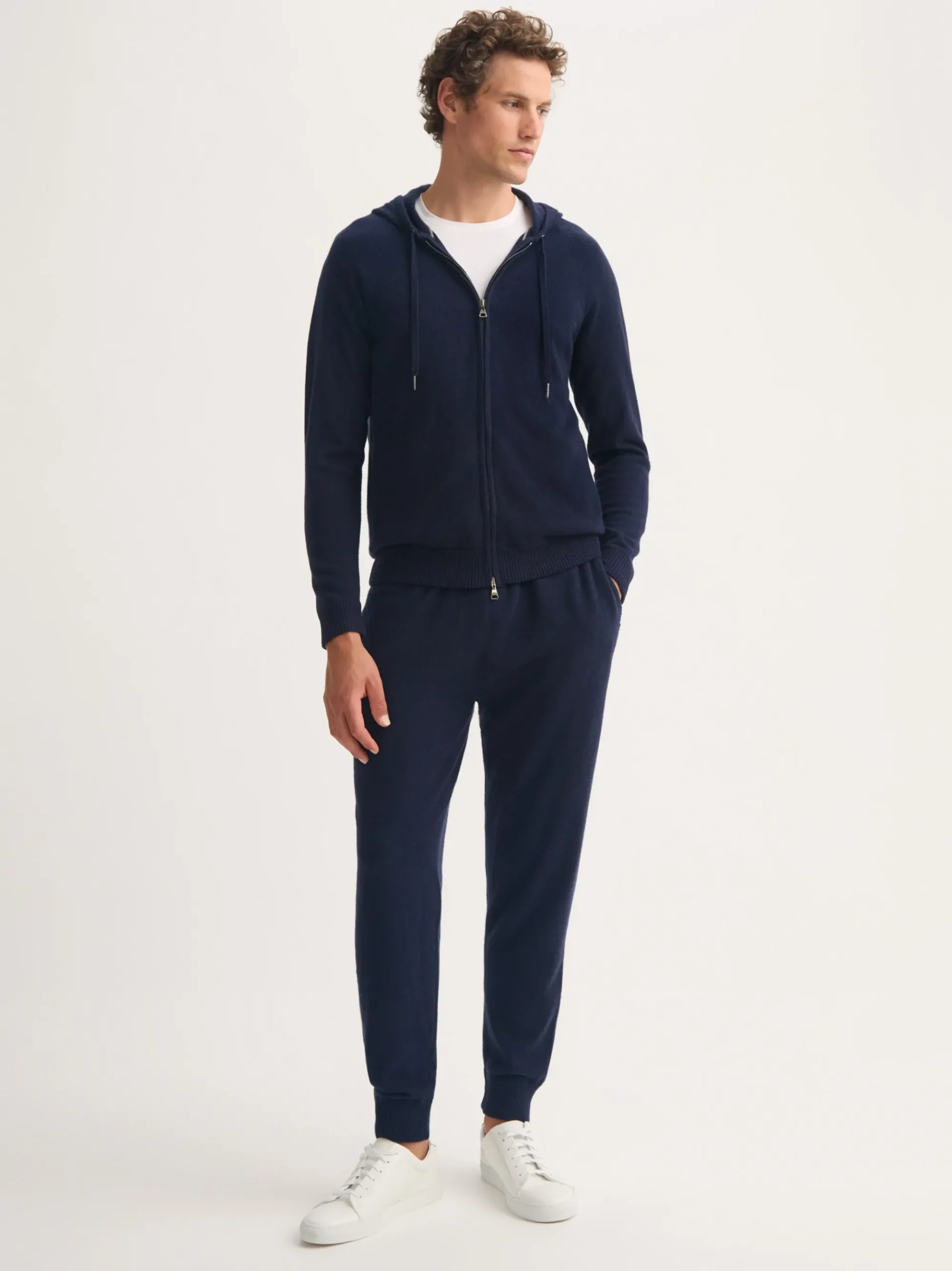 zip-up-hoodie-YLBoYKzj-2.webp Derek Rose Hoodies|View All>Zip Up Hoodie Navy Blue